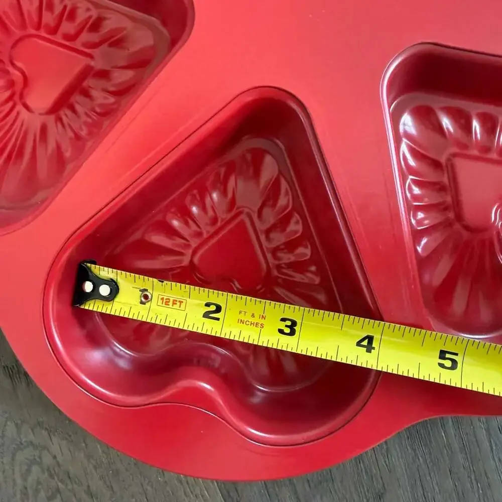 Nordic Ware Heart Cakelet Pan 6 Cavity - Red